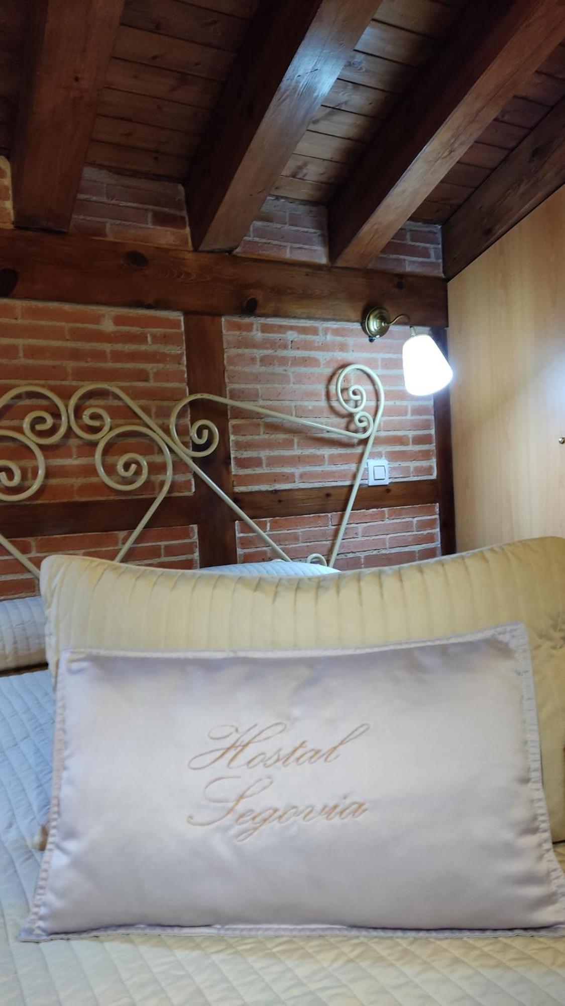 Hostal Segovia Adults Only الغرفة الصورة